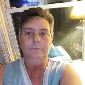 Meet your Posher, Candace